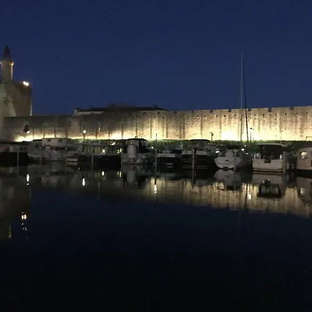 L'artemia Bateau A Quai Hotel en barco
